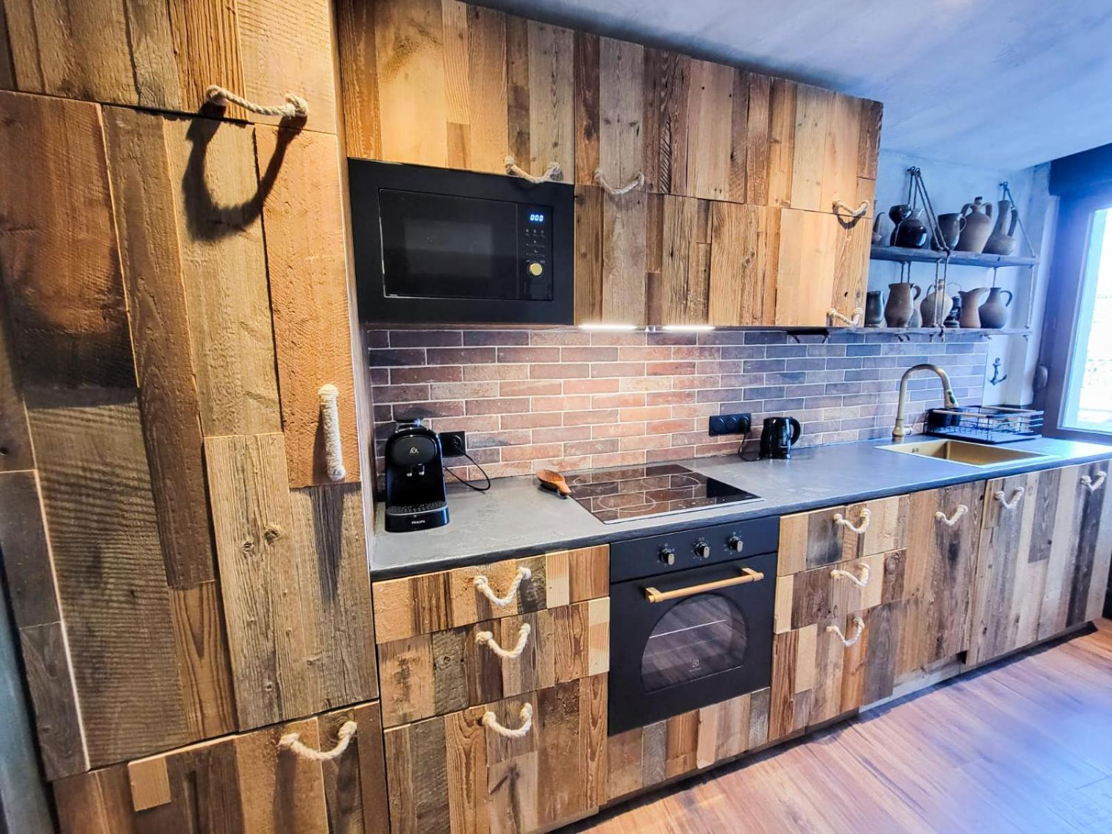 Le Repaire Des Pirates Logement Magique Sainte-Croix-en-Plaine Ngoại thất bức ảnh